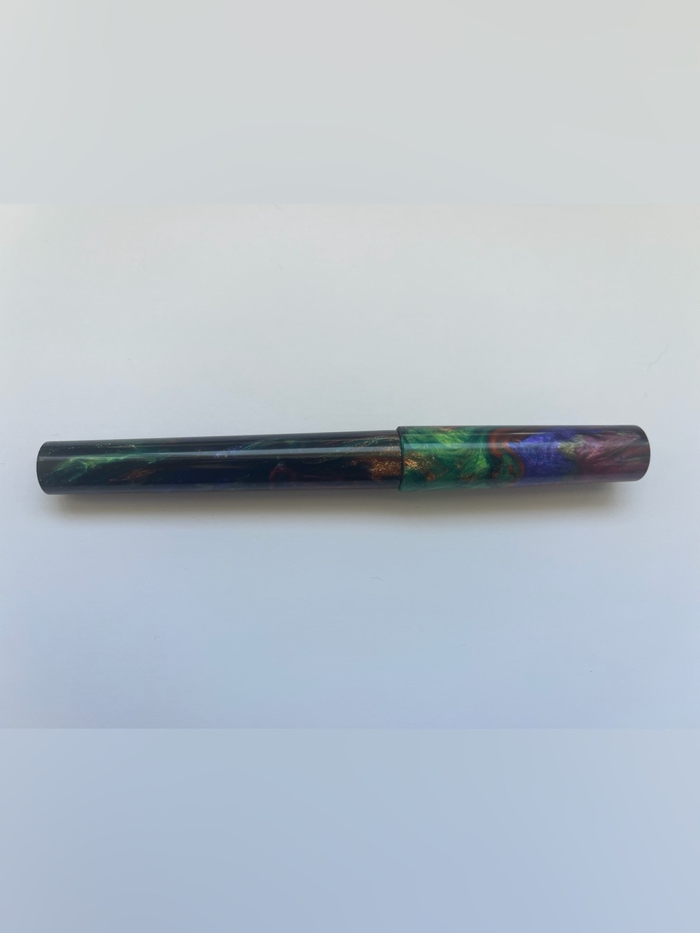 New Just Turnings Fountain Pen Carson XXXIII Resin Broad Nib Writing Sparkle
